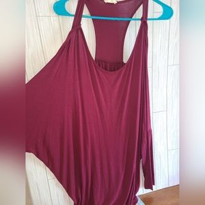 Cold shoulder, dohlman 3/4 sleeve razorback top.